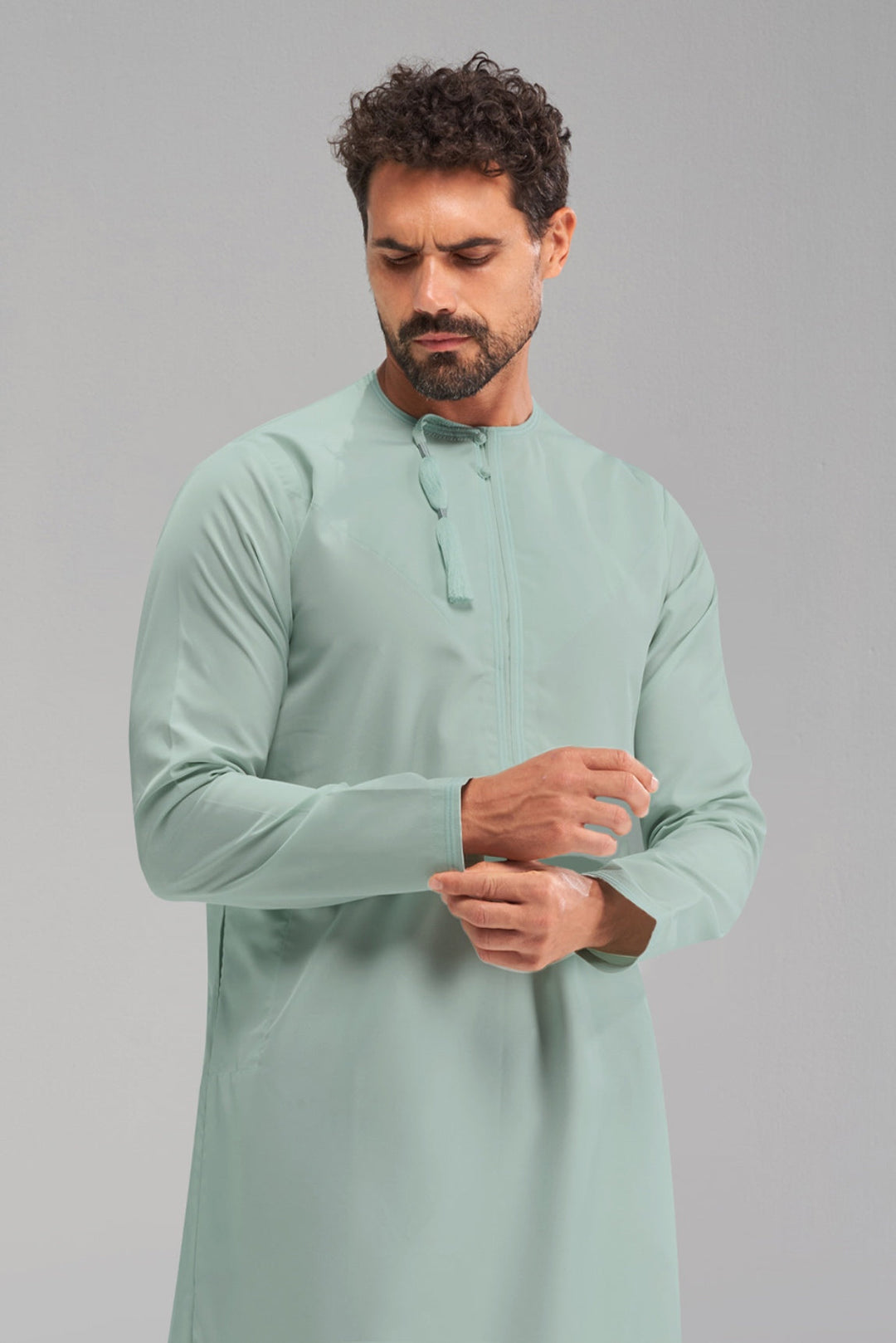 Faris Omani Thobe/Jubba - Mint