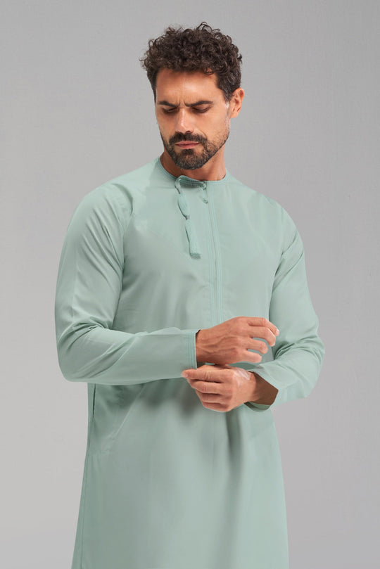Faris Omani Thobe/Jubba - Mint