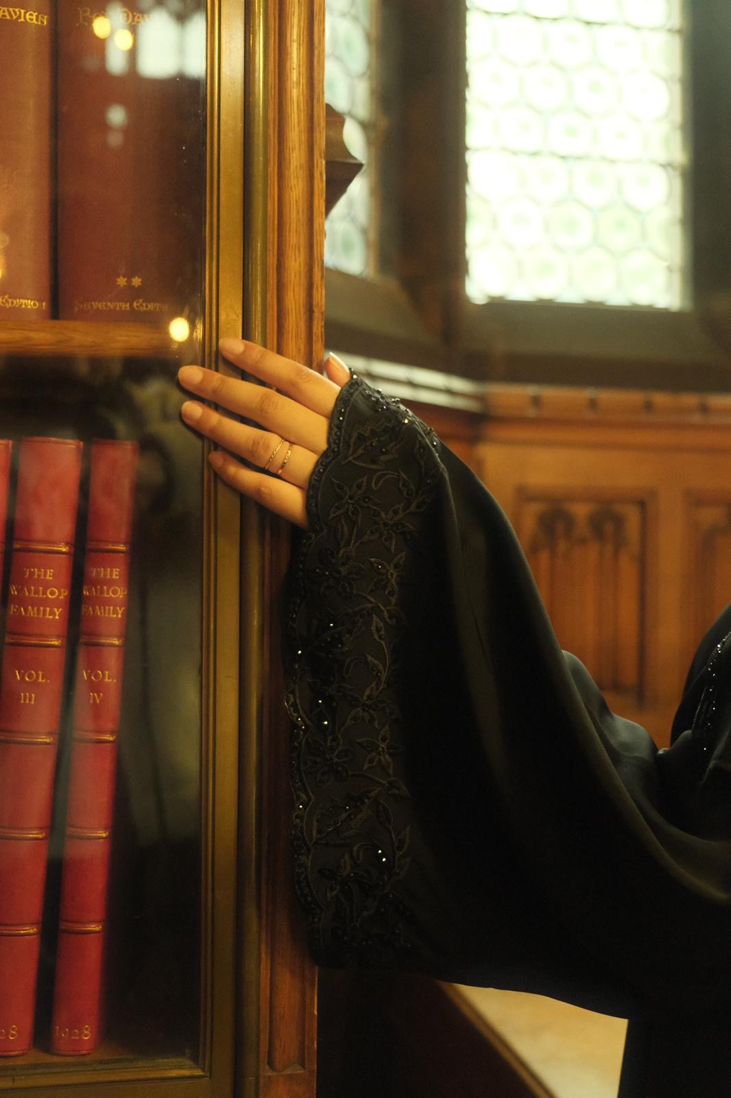 Nida Embroidered Classic Abaya