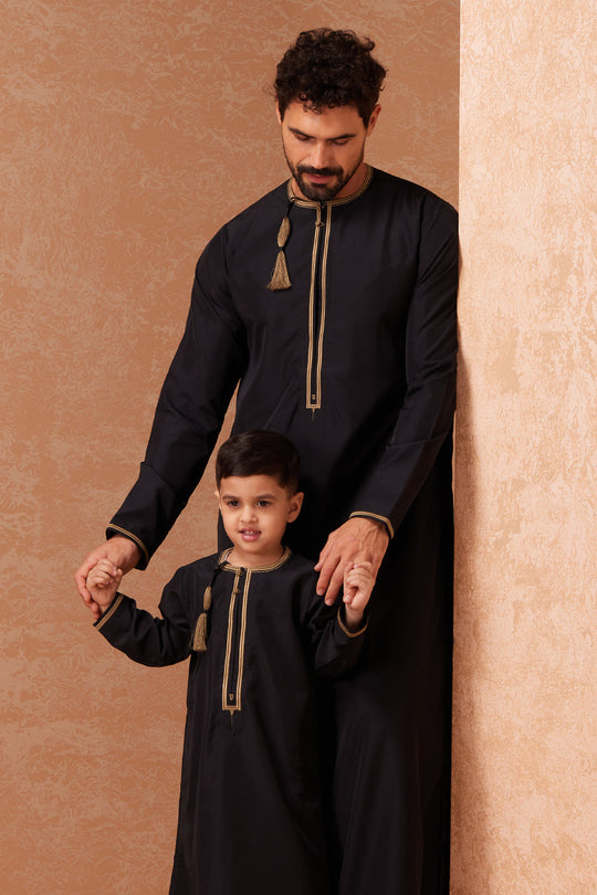 Boys Faris Omani Black& Gold Jubba/Thobe