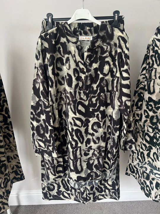 Animal printed 3 Button Soft Coords set