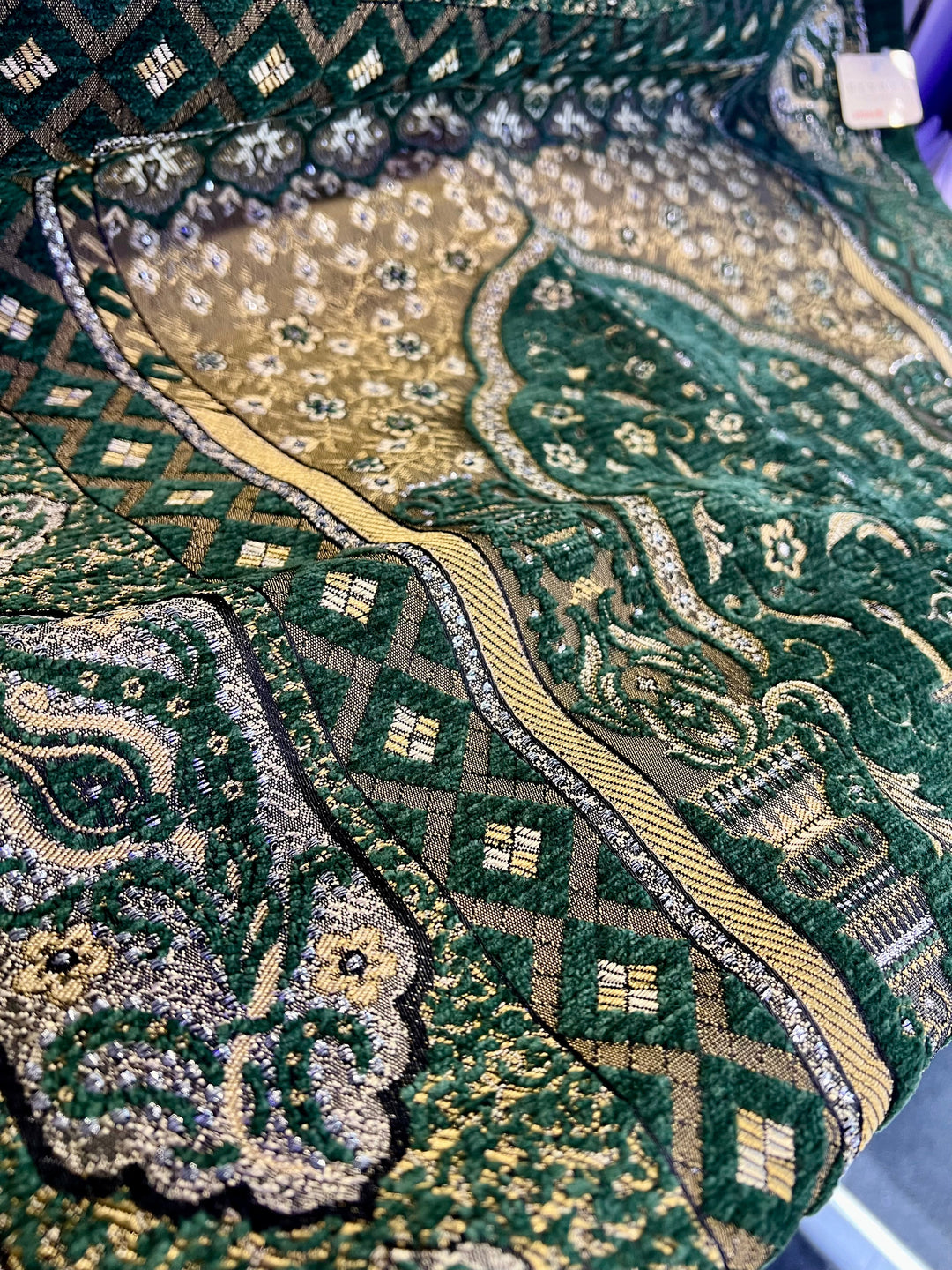 EXCLUSIVE LUXURY PRAYER MAT WI- Green