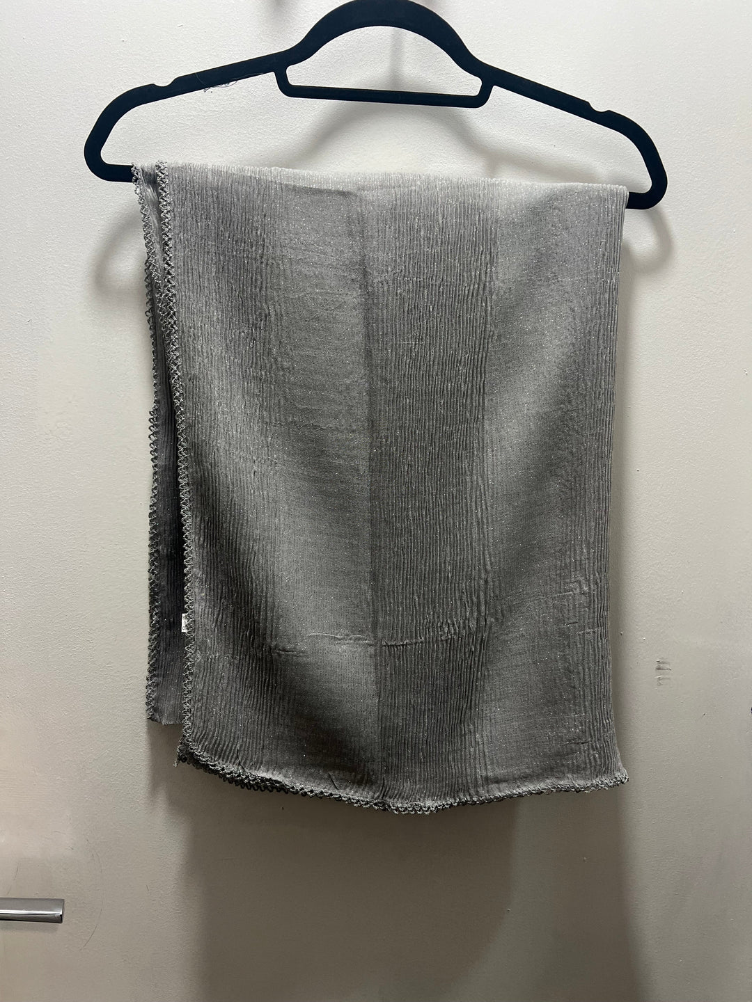 Crinkle Sparkly Hijab/Scarf with crochet lace edge