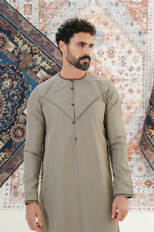 Faris Emirati Thobe/Jubba - Walnut