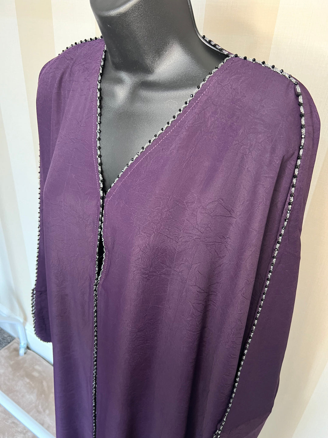 Beaded Trimmed Batwing Abaya in Aubergine shade 24