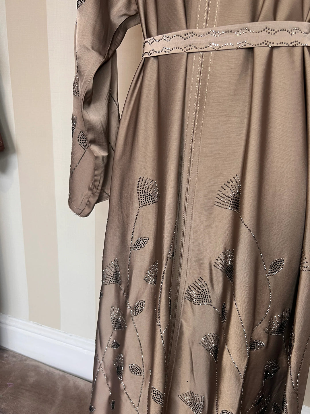 Lily Rhinestone Abaya Set