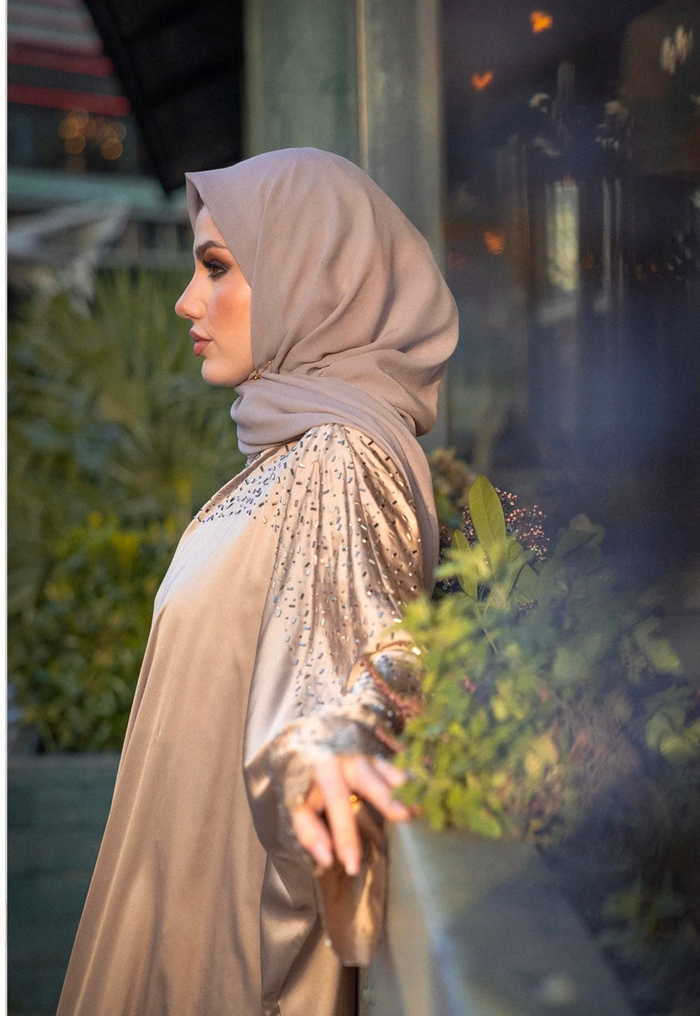 Luxurious Embellished kaftan Abaya Set in Mink