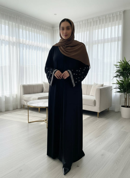 Elegant Velvet Open & close Abaya in Black 01