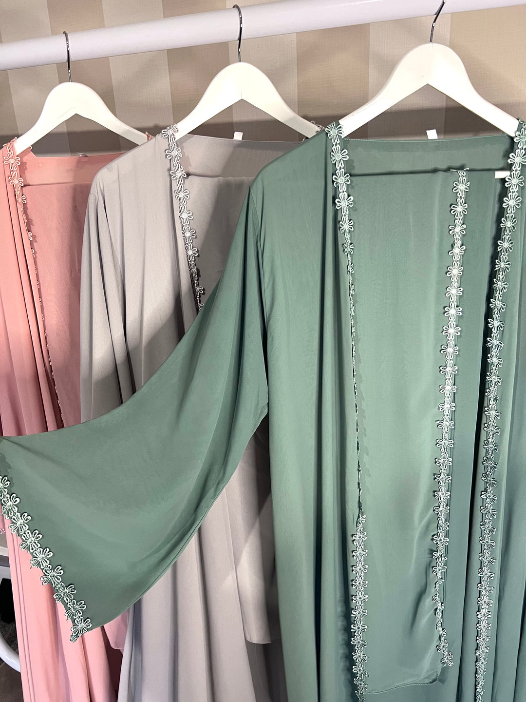 Daisy Chiffon Open Abaya with Scarf