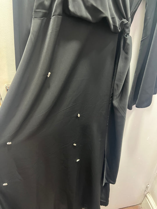 Crystal Gem Maxi Modest Dress - Black