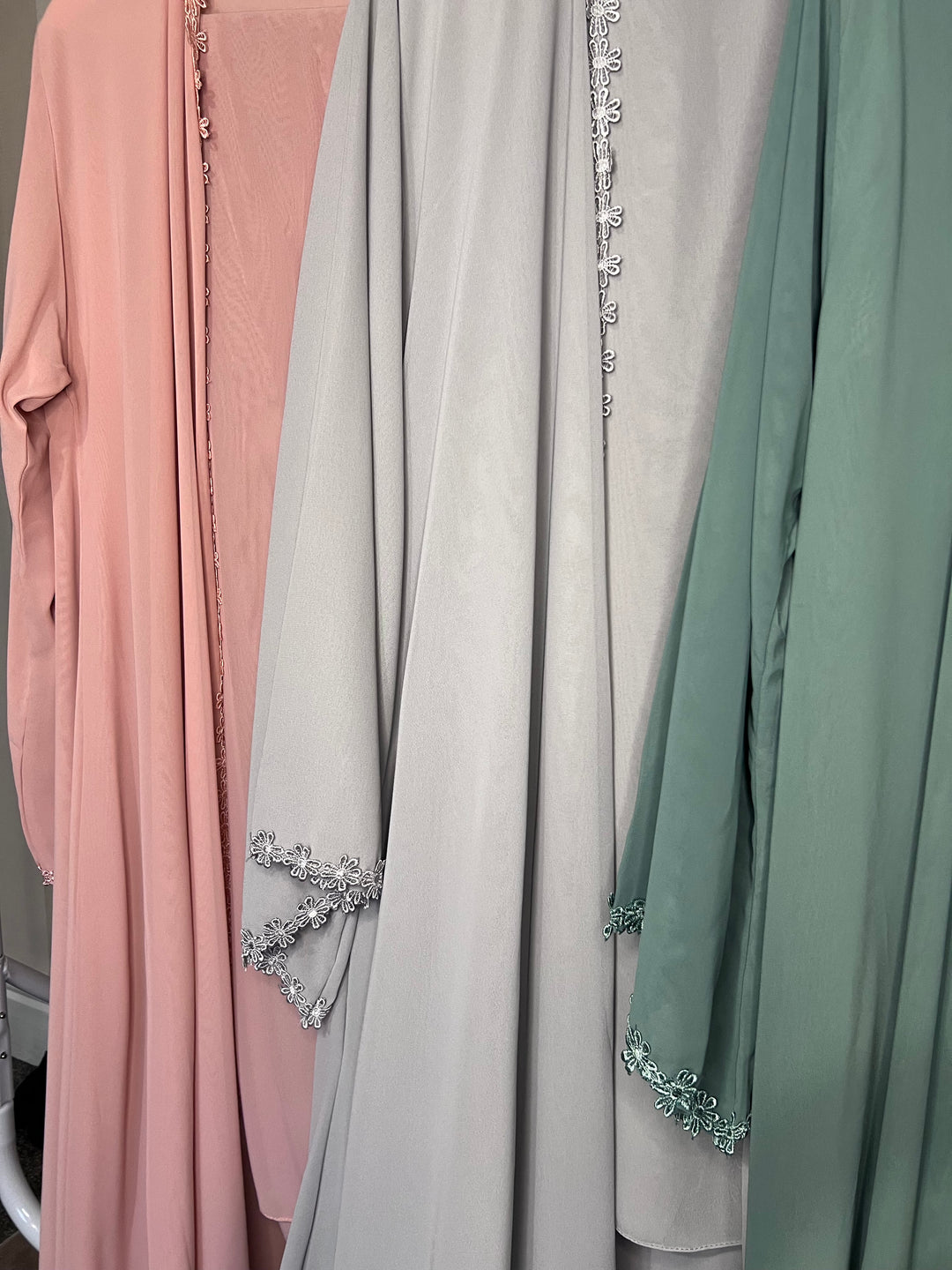 Daisy Chiffon Open Abaya with Scarf