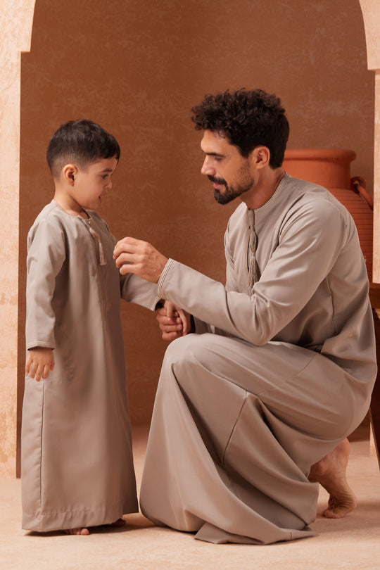 Boys Faris Omani Jubba/Thobe - Taupe