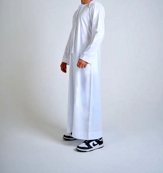 Emirati White Jubba/Thobe with Removable Tassel
