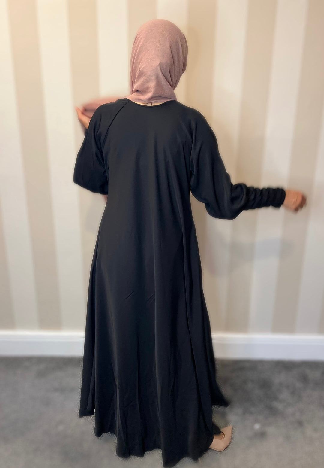 Side zip Nida Umbrella Abaya- Black TK