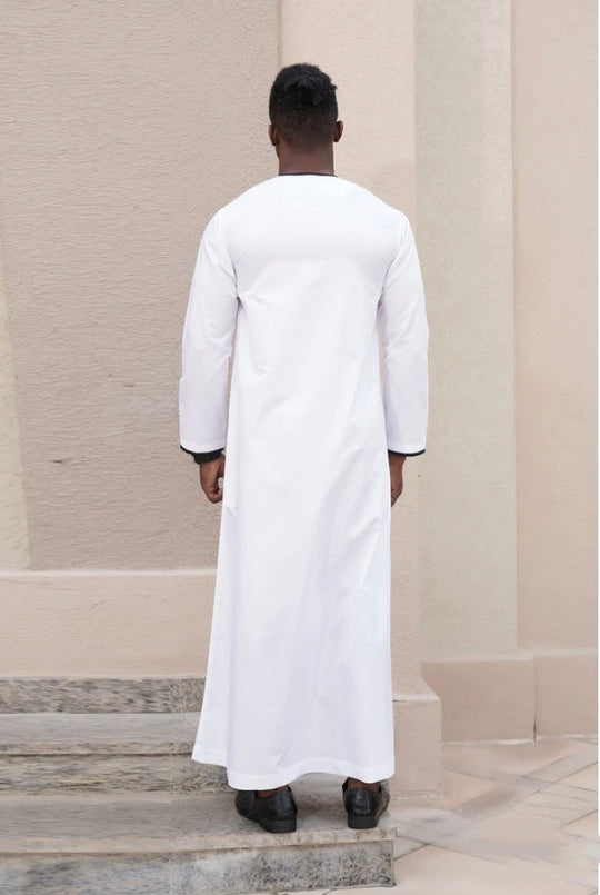 Chenille White Thobe with black -  CHM159