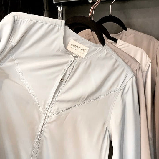 Emirati Embroidered Thobe/Jubba