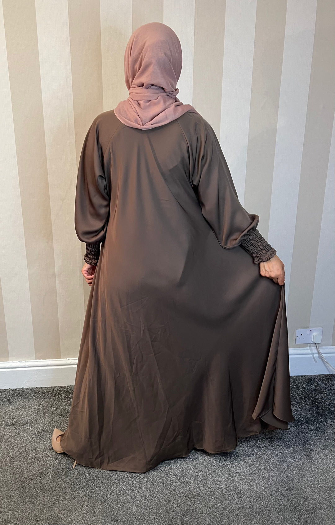 Elasticated Cuff Umbrella Nida Abaya- Brown TK