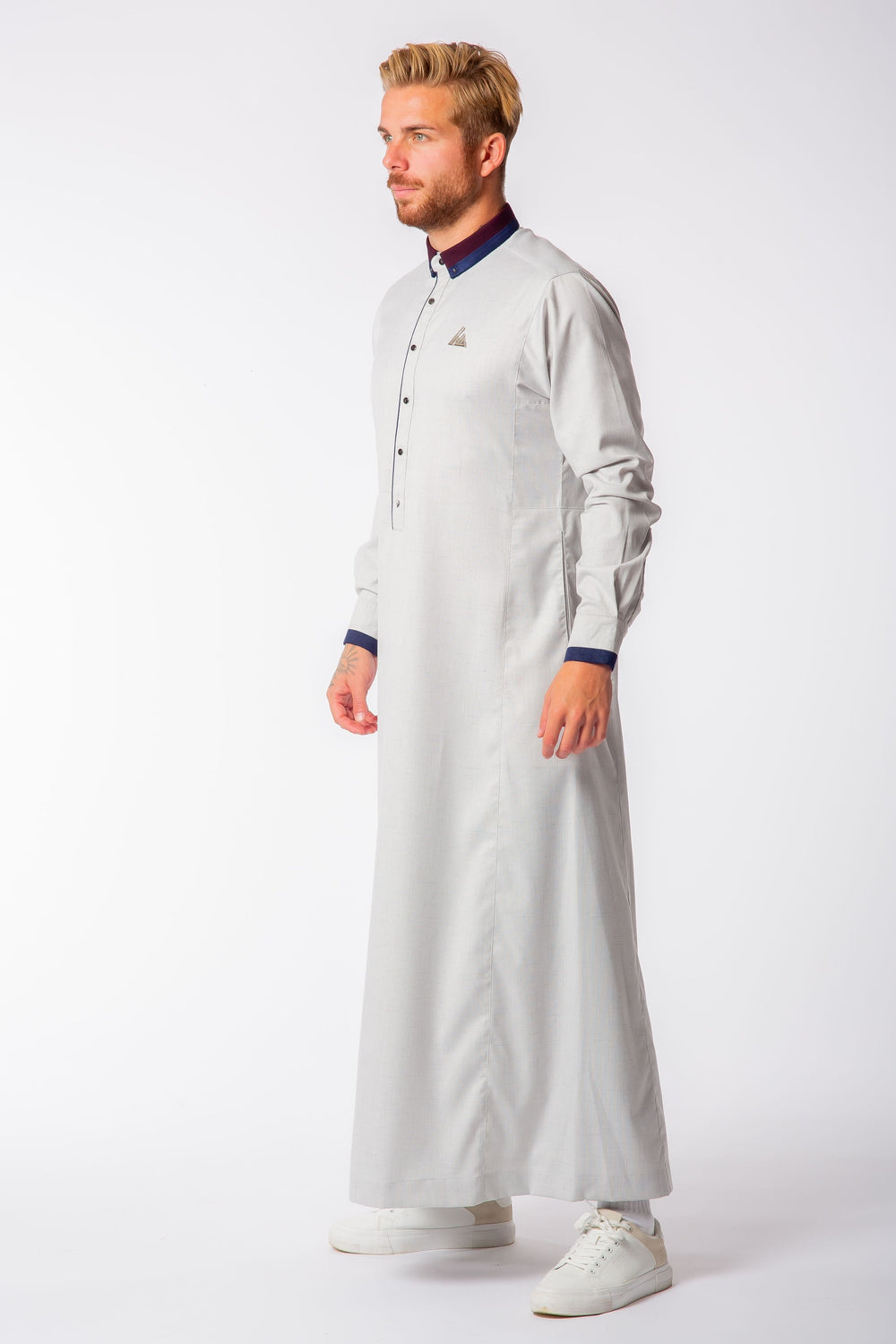 AA23010 Al Ameer Thobe/Jubba - Light Grey