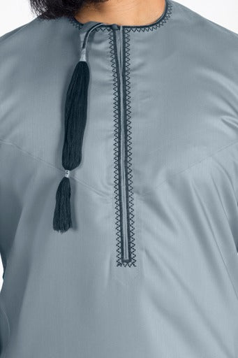 Embroidered Al Aniq Thobe/Jubbah - Grey Blue
