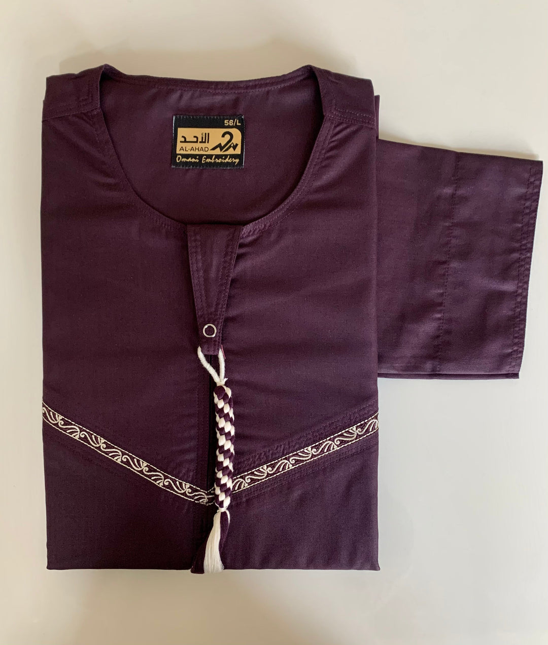 Embroidered Burgundy Emirati Zip Thobe - Al Ahad