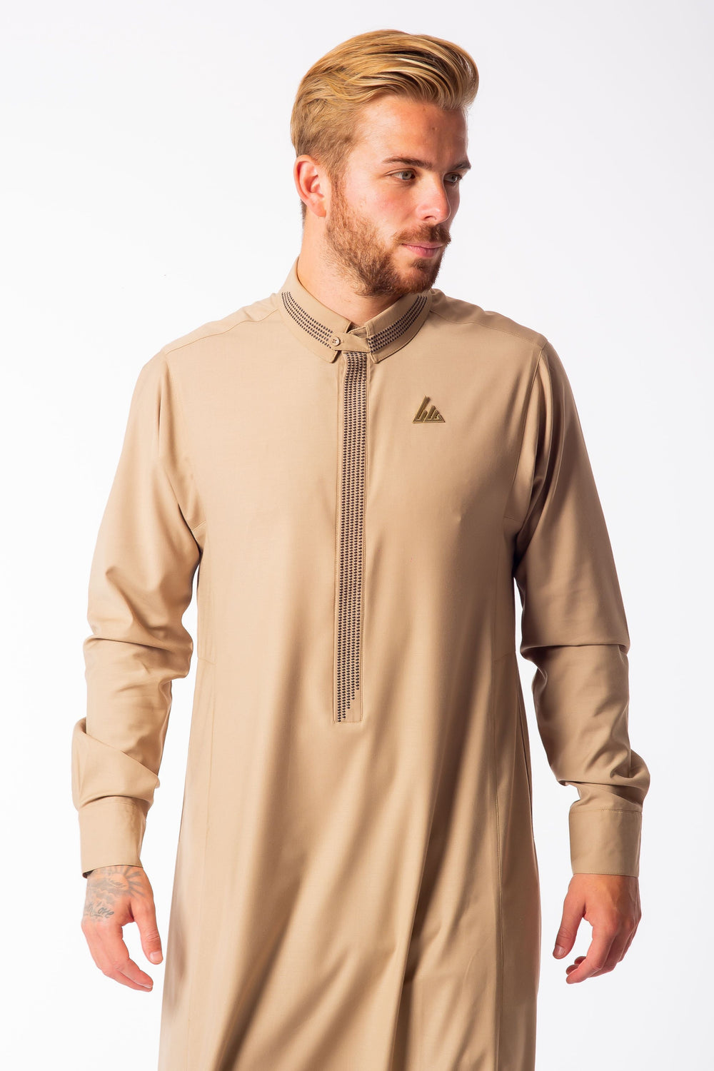 AA23023 Al Ameer Thobe/Jubba - Beige