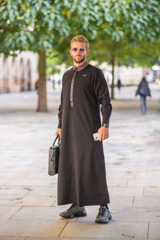 LW23016 Lawung Thobe/Jubba - Black