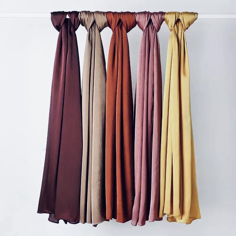 Silk Chiffon Scarf / Hijab - light Gold 9