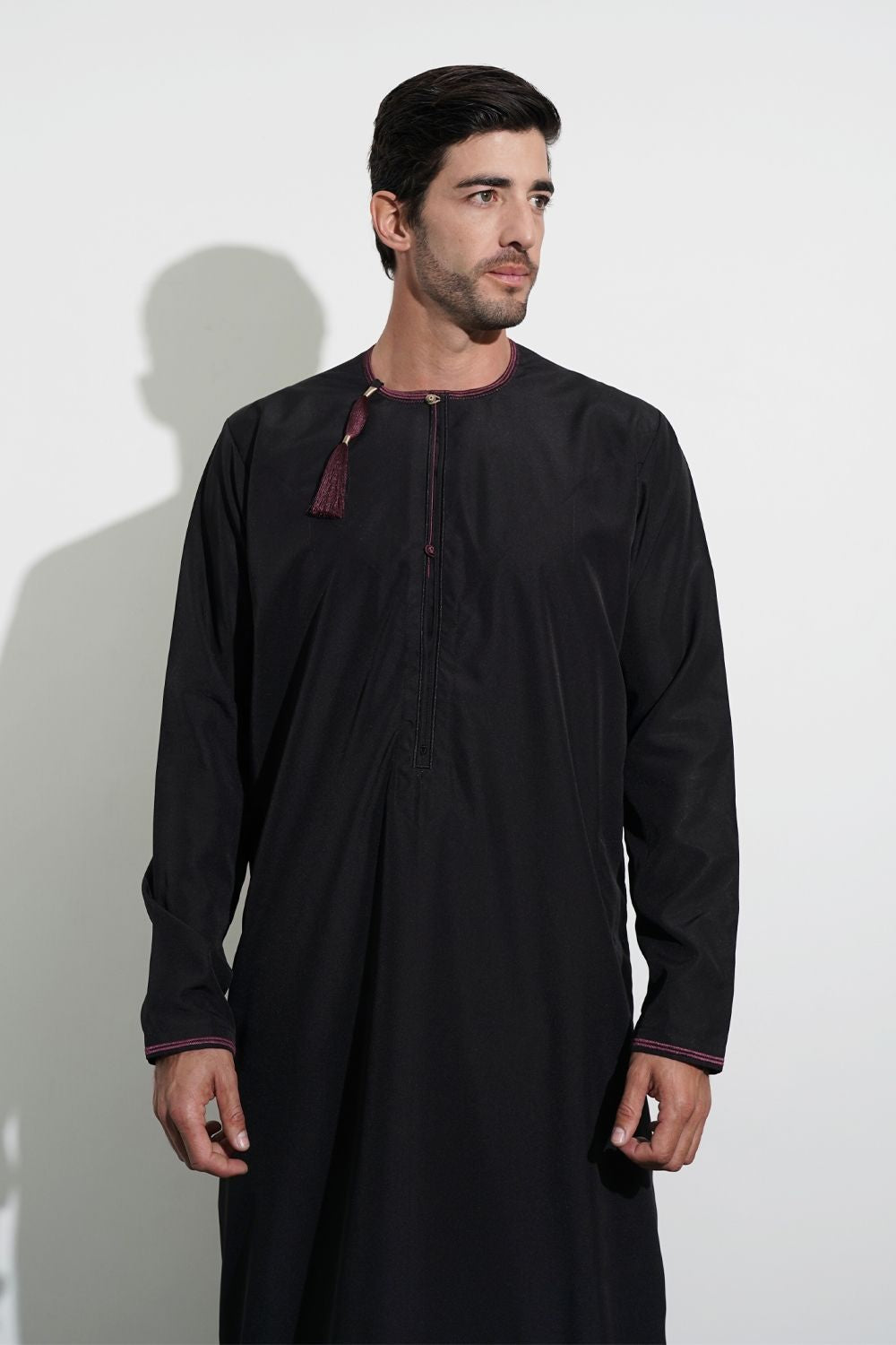 Boys Faris Black & Plum Omani Jubba/Thobe