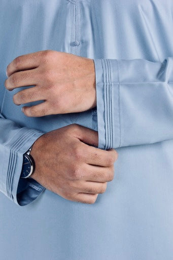 Pleated Al Aniq Thobe/Jubbah - Powder Blue