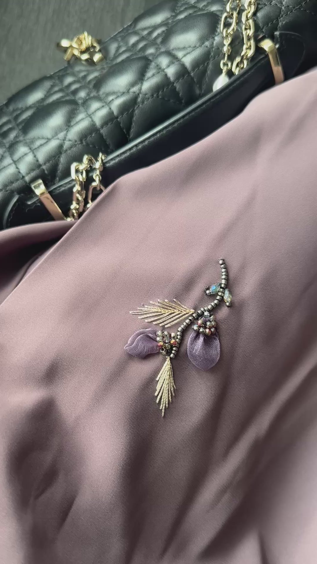 Pop up Flower Embellished Dubai Abaya Set in Mauve